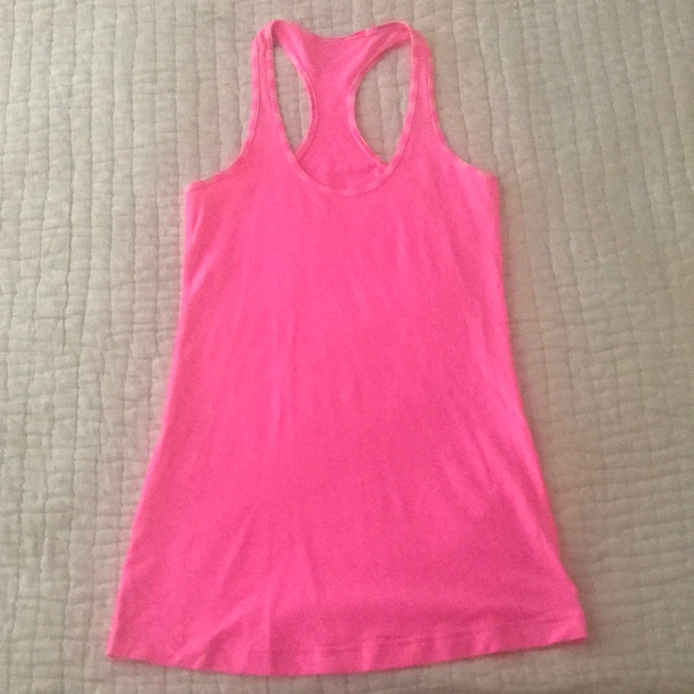 Lululemon tank size 6